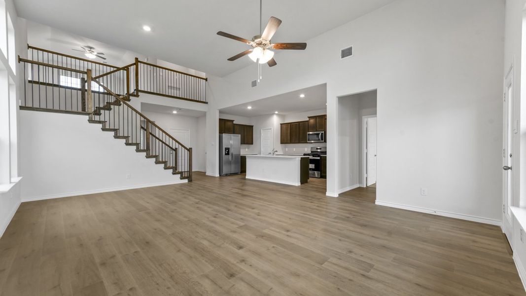 Spacious, unfurnished interior of a new home in Liberty Crossing, Royse City (Image 11).