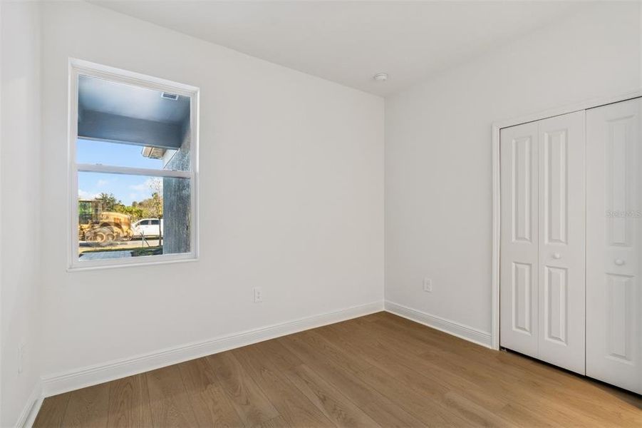 Spacious, unfurnished interior of a new home in Southpointe, Palmetto (Image 23).