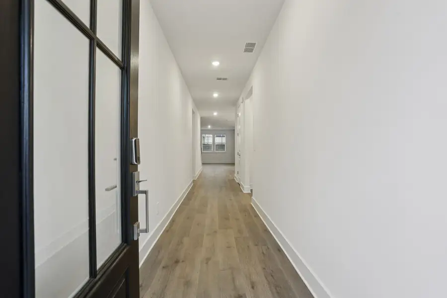 Spacious, unfurnished interior of a new home in Station Hill - Reserve Series, Franklin (Image 11).