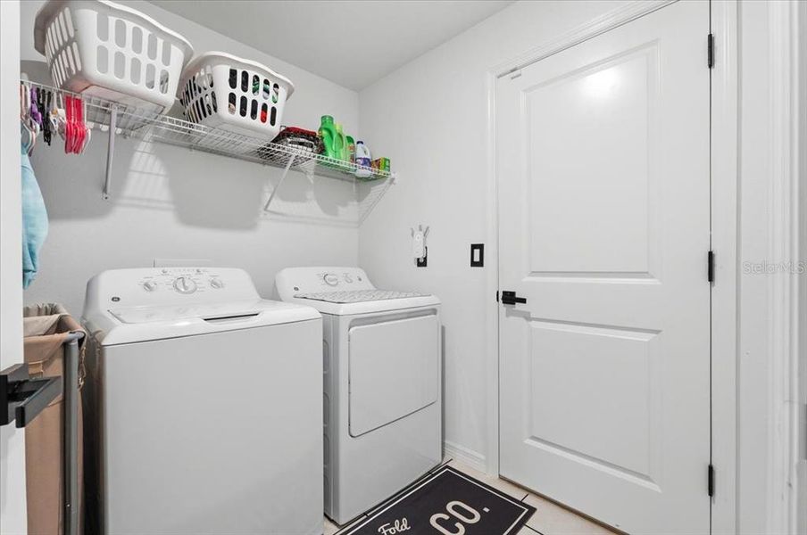 Furnished interior view inside a new home in , Lakeland (Image 5).