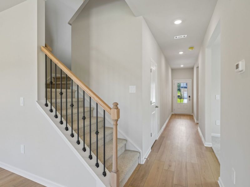 Spacious, unfurnished interior of a new home in Preserve at Mountain Creek, Pendergrass (Image 16).