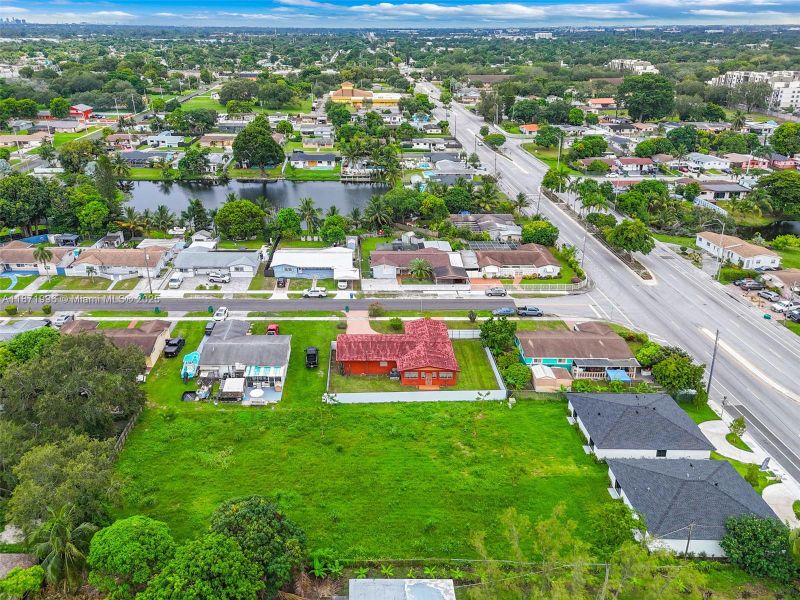 Image 28 of a home in .