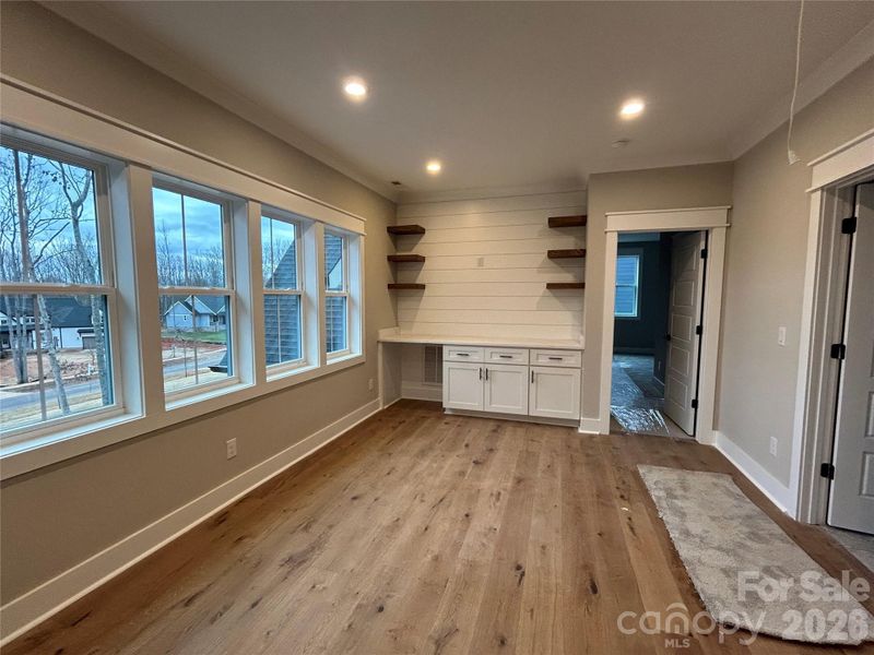 Spacious, unfurnished interior of a new home in , Lincolnton (Image 27).