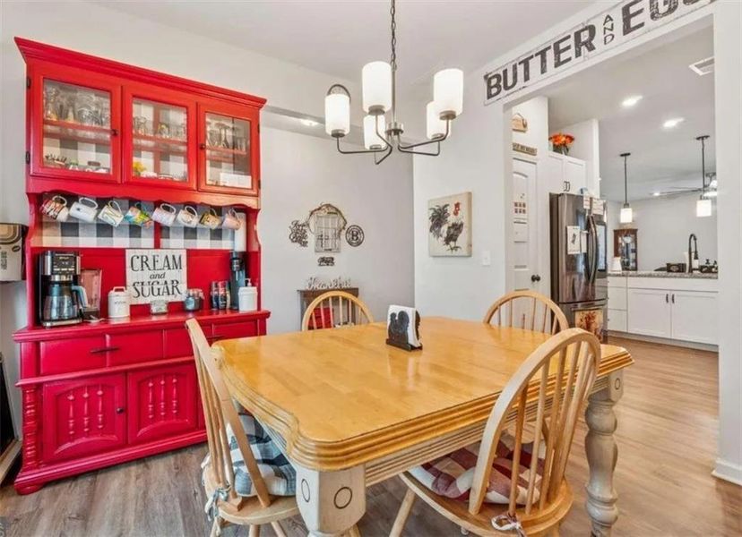 Furnished interior view inside a new home in , Cartersville (Image 6).