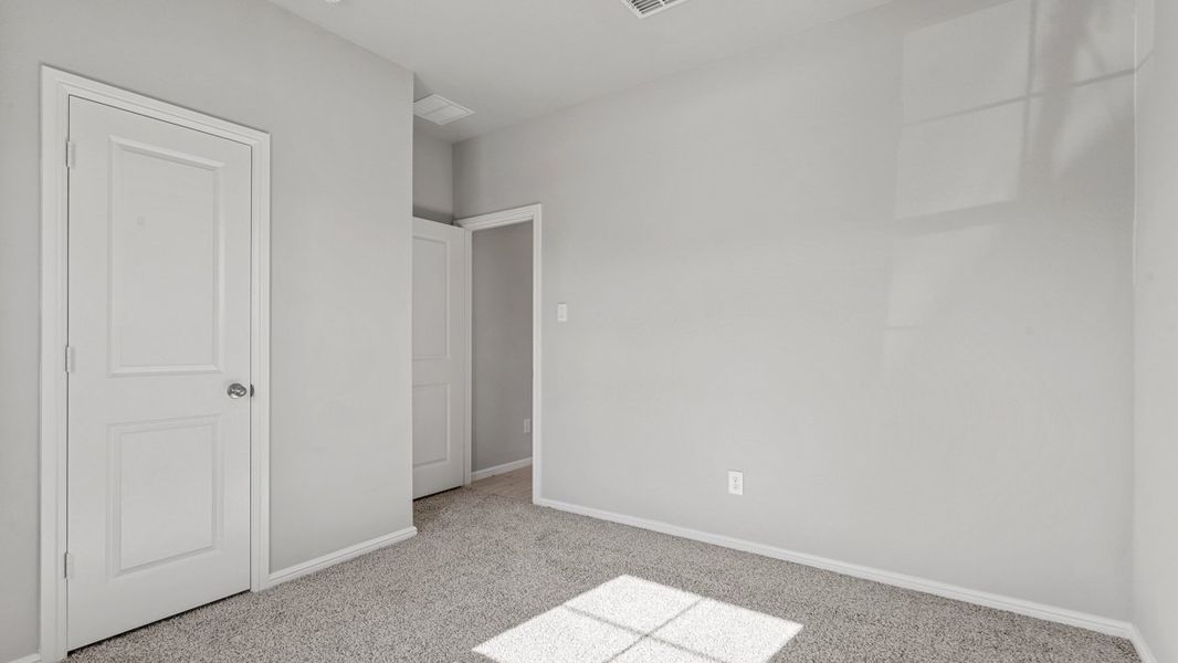 Spacious, unfurnished interior of a new home in Rosewood at Beltmill, Fort Worth (Image 28).