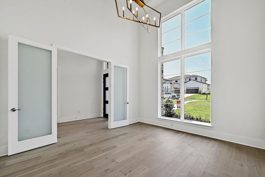 Representative image. Features, specifications, selections and colors may vary.