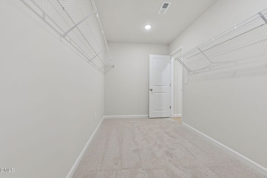 29-web-or-mls-Raleigh - Oak Manor - 540 29-web-or-mls-Raleigh - Oak Manor - 540