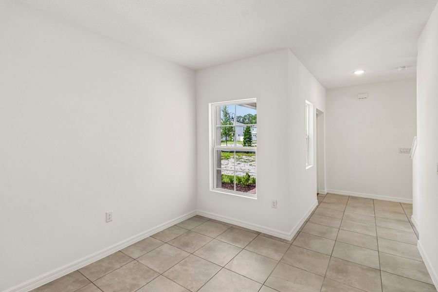 Spacious, unfurnished interior of a new home in Beresford Woods, Deland (Image 6). Spacious, unfurnished interior of a new home in Beresford Woods, Deland (Image 6).
