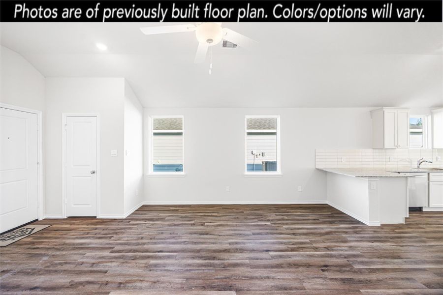 Spacious, unfurnished interior of a new home in The Enclave at Spring Branch, Montgomery (Image 19).