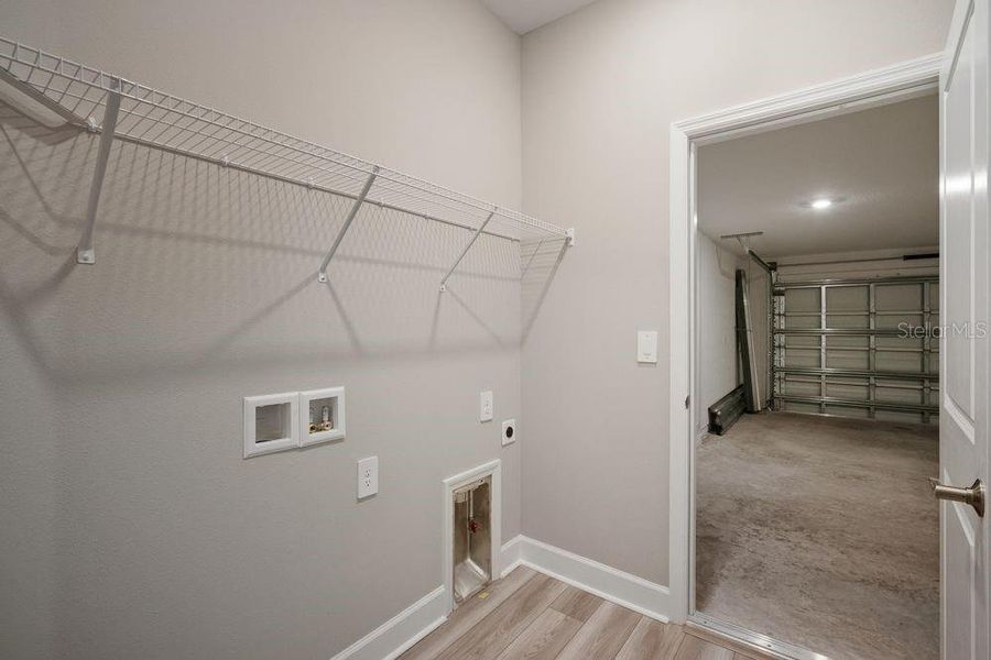 Spacious, unfurnished interior of a new home in Firethorn, Parrish (Image 18).