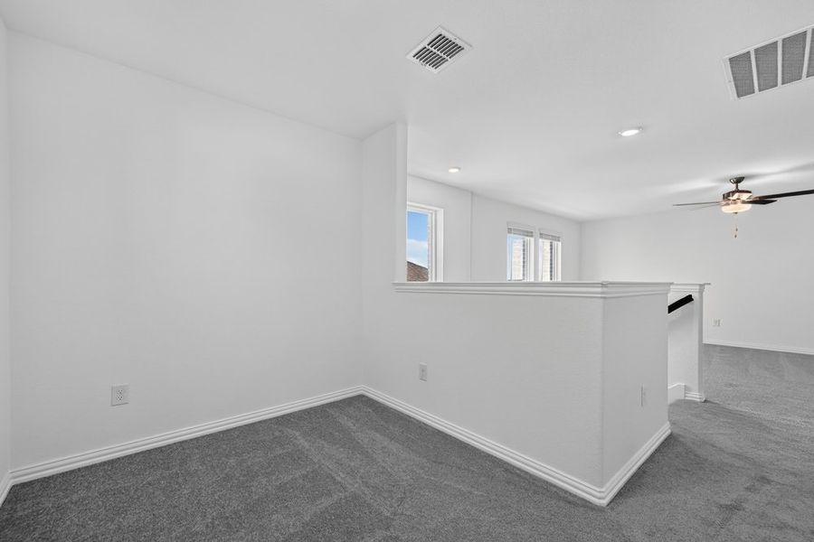 Spacious, unfurnished interior of a new home in Parks at Foster Crossing, Anna (Image 28). Spacious, unfurnished interior of a new home in Parks at Foster Crossing, Anna (Image 28).