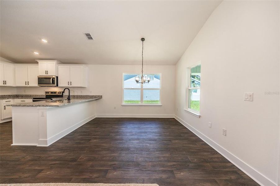 Spacious, unfurnished interior of a new home in Palm Coast, Palm Coast (Image 13).