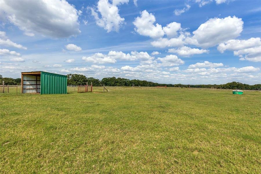 Image 28 of a home in . Image 28 of a home in .