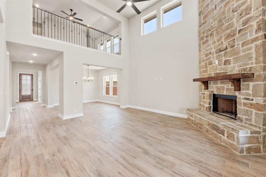 Spacious, unfurnished interior of a new home in Villages of Walnut Grove, Midlothian (Image 30). Spacious, unfurnished interior of a new home in Villages of Walnut Grove, Midlothian (Image 30).