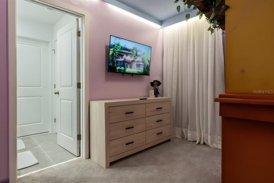Furnished interior view inside a new home in , Davenport (Image 6).