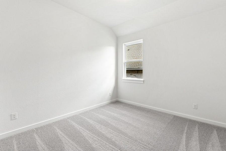 Spacious, unfurnished interior of a new home in University Heights, Round Rock (Image 31).