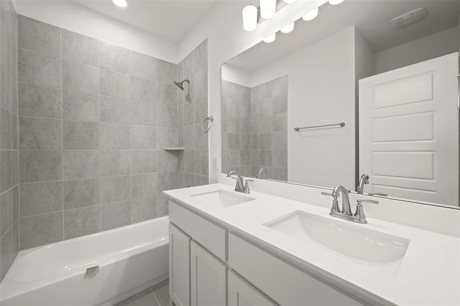 947 Richard Pittman- Bathroom 947 Richard Pittman- Bathroom