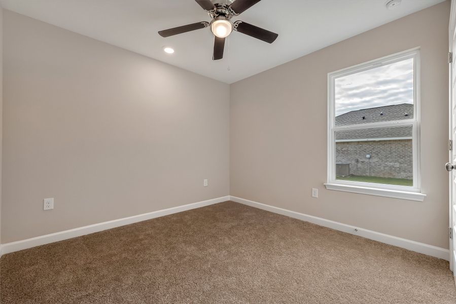 Spacious, unfurnished interior of a new home in Southern Day Chateau, Baker (Image 43).