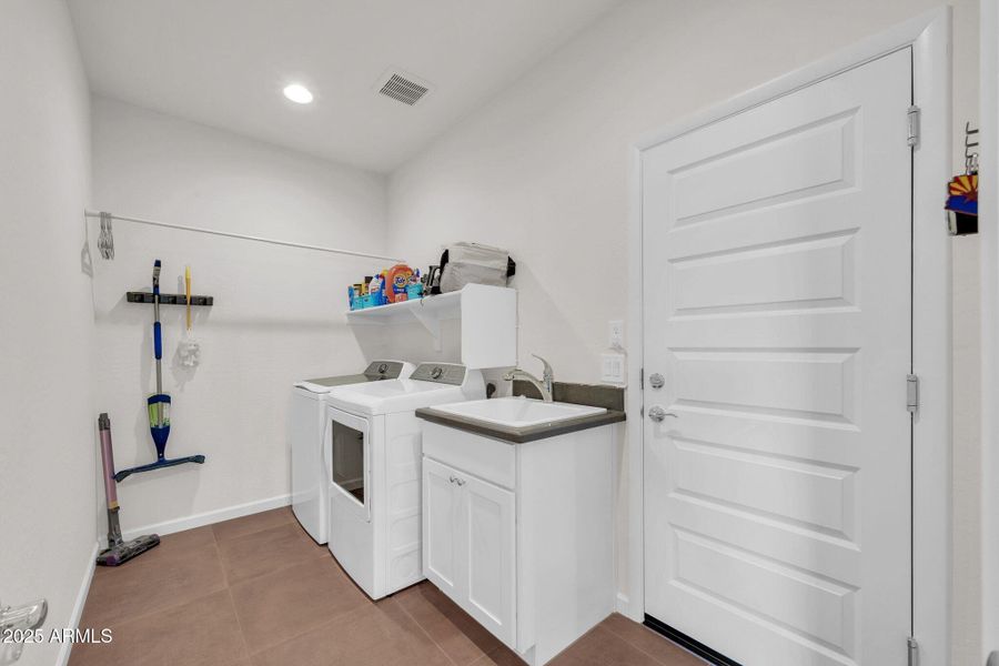 Laundry Room with Sink