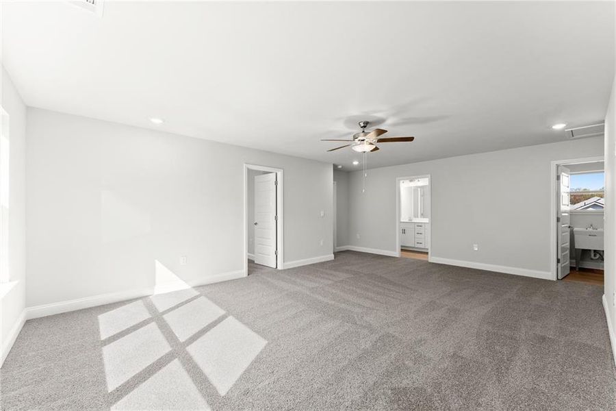 Spacious, unfurnished interior of a new home in Magnolia Villas, Cornelia (Image 34).