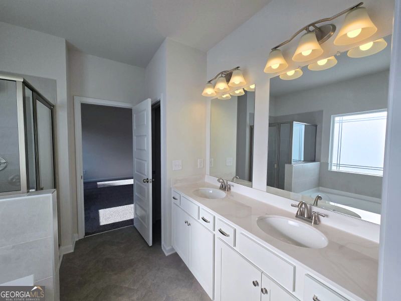 Furnished interior view inside a new home in Maddox Station, Eatonton (Image 4).