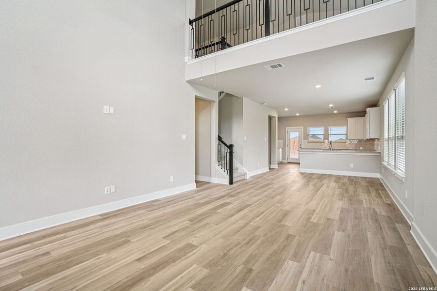 Spacious, unfurnished interior of a new home in Legendary Trails - Premier Series, Cibolo (Image 21).