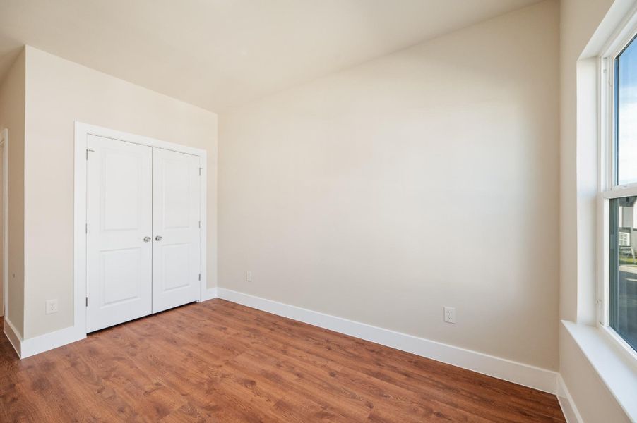 Spacious, unfurnished interior of a new home in Metro Village, Houston (Image 29).