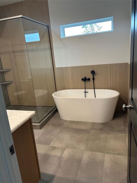 Furnished interior view inside a new home in , Houston (Image 10).