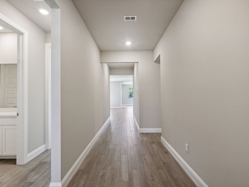 Entry in the Emilia floorplan at 8993 Dahlia Circle