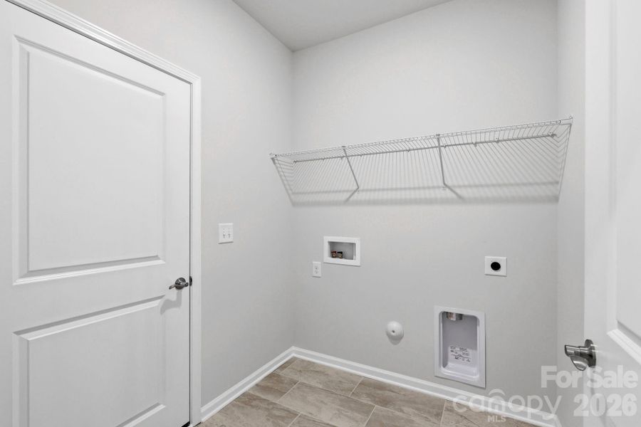 Spacious, unfurnished interior of a new home in Roselyn, Lancaster (Image 16). Spacious, unfurnished interior of a new home in Roselyn, Lancaster (Image 16).