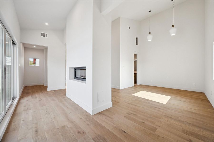Spacious, unfurnished interior of a new home in , Houston (Image 19). Spacious, unfurnished interior of a new home in , Houston (Image 19).