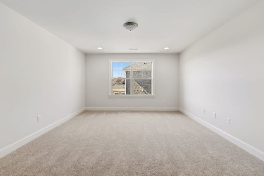 Representative unfurnished interior of a home built from the Cosmopolitan by Keystone Homes NC in Weybridge, Burlington (Image 111). Representative unfurnished interior of a home built from the Cosmopolitan by Keystone Homes NC in Weybridge, Burlington (Image 111).