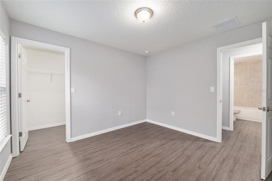 Spacious, unfurnished interior of a new home in , Dunnellon (Image 30). Spacious, unfurnished interior of a new home in , Dunnellon (Image 30).