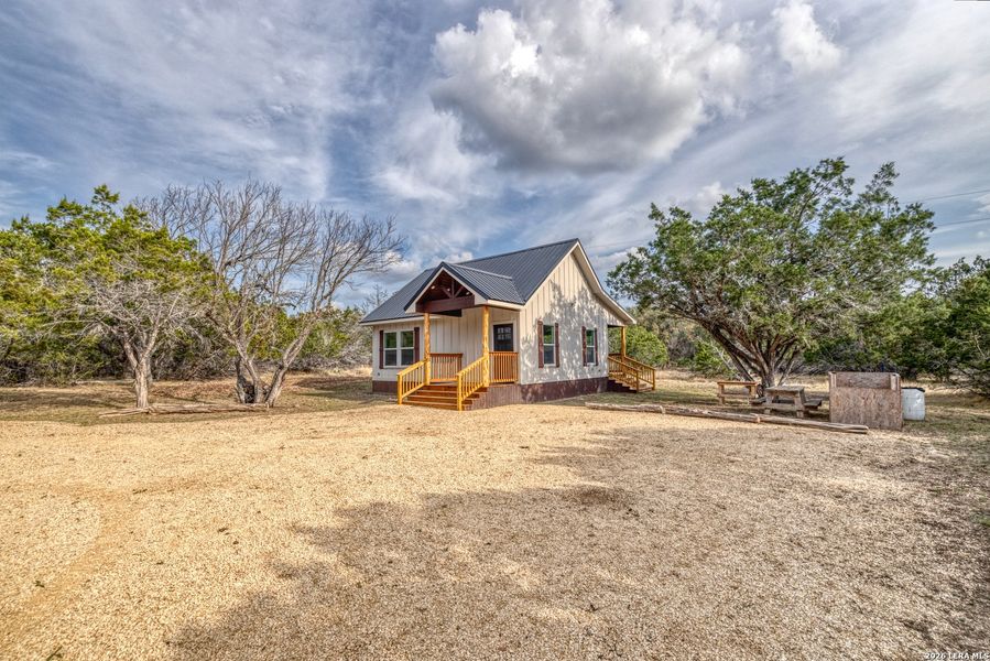 Image 30 of a home in .