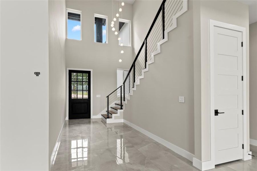 Spacious, unfurnished interior of a new home in , Kemp (Image 18).