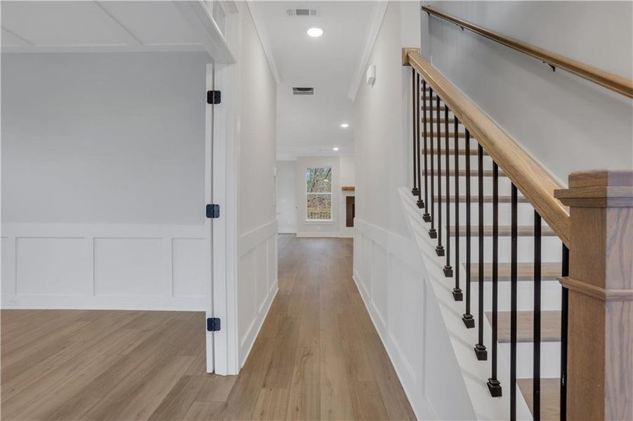 Spacious, unfurnished interior of a new home in Cambridge, Flowery Branch (Image 27). Spacious, unfurnished interior of a new home in Cambridge, Flowery Branch (Image 27).