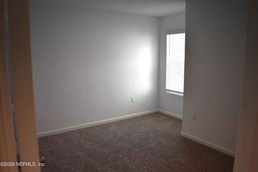 Spacious, unfurnished interior of a new home in Irongate Villas, Jacksonville (Image 20).