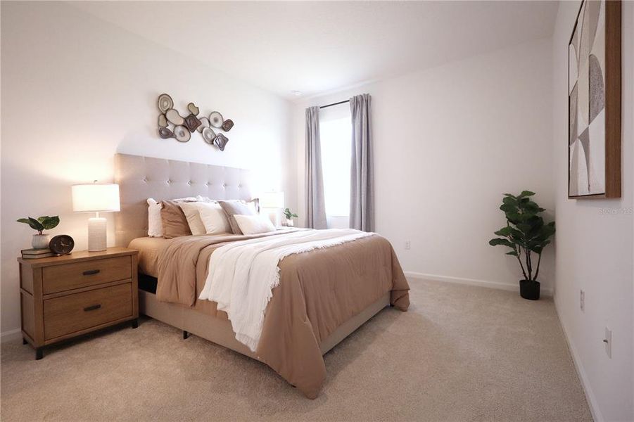 Furnished interior view inside a new home in , Okahumpka (Image 9).