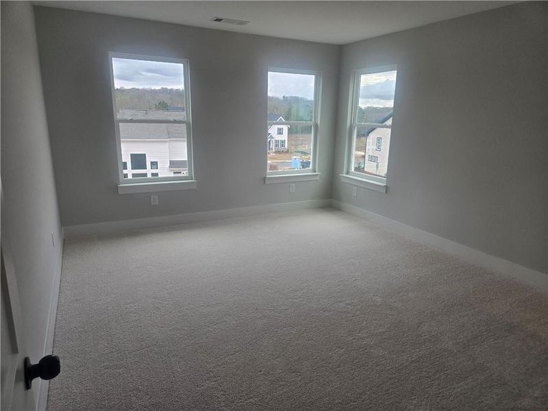 Spacious, unfurnished interior of a new home in Twin Lakes, Hoschton (Image 24). Spacious, unfurnished interior of a new home in Twin Lakes, Hoschton (Image 24).