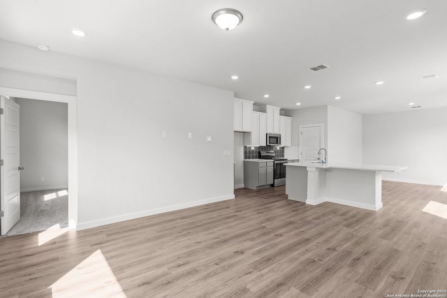 Image 28 of a home in Highland Ridge. Image 28 of a home in Highland Ridge.