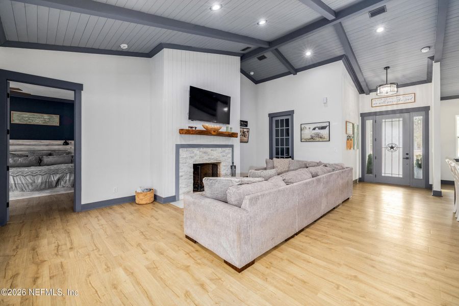Furnished interior view inside a new home in , Jacksonville (Image 8).