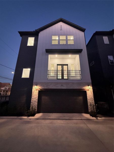 Image 32 of a home in .