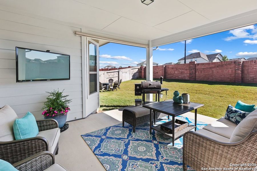 Exterior details and patio area of a home in Buffalo Crossing, Cibolo (Image 21). Exterior details and patio area of a home in Buffalo Crossing, Cibolo (Image 21).