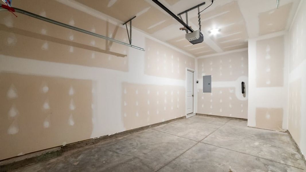 Spacious, unfurnished interior of a new home in The Townes at Ridgewood Farms, Winterville (Image 34).