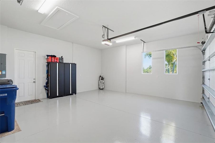 Spacious, unfurnished interior of a new home in , Parrish (Image 23).