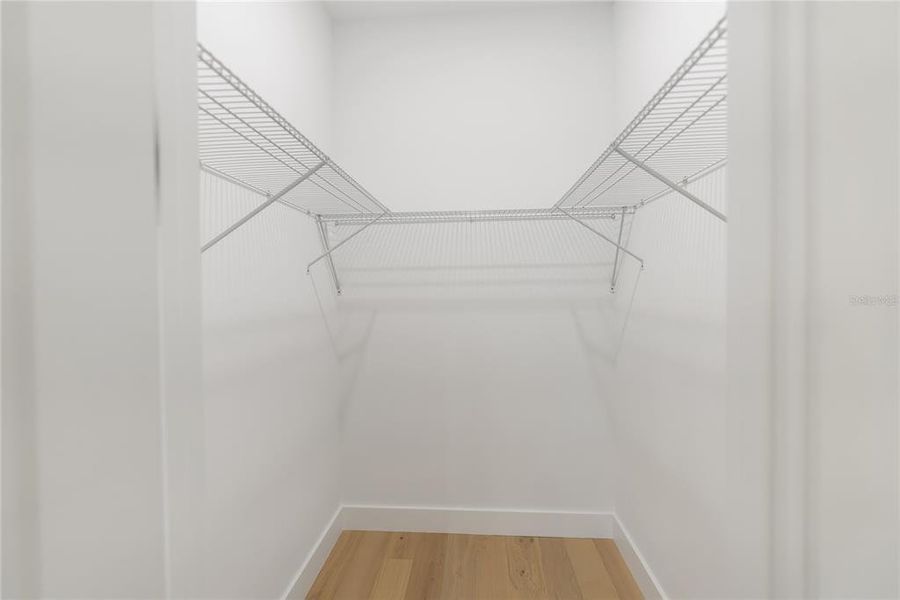 Image 33 of a home in .