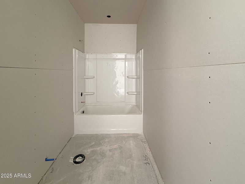 05 - Bathroom 2 05 - Bathroom 2