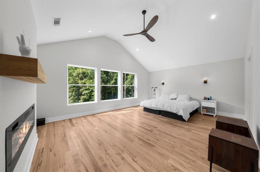 Spacious, unfurnished interior of a new home in , Fayetteville (Image 23). Spacious, unfurnished interior of a new home in , Fayetteville (Image 23).