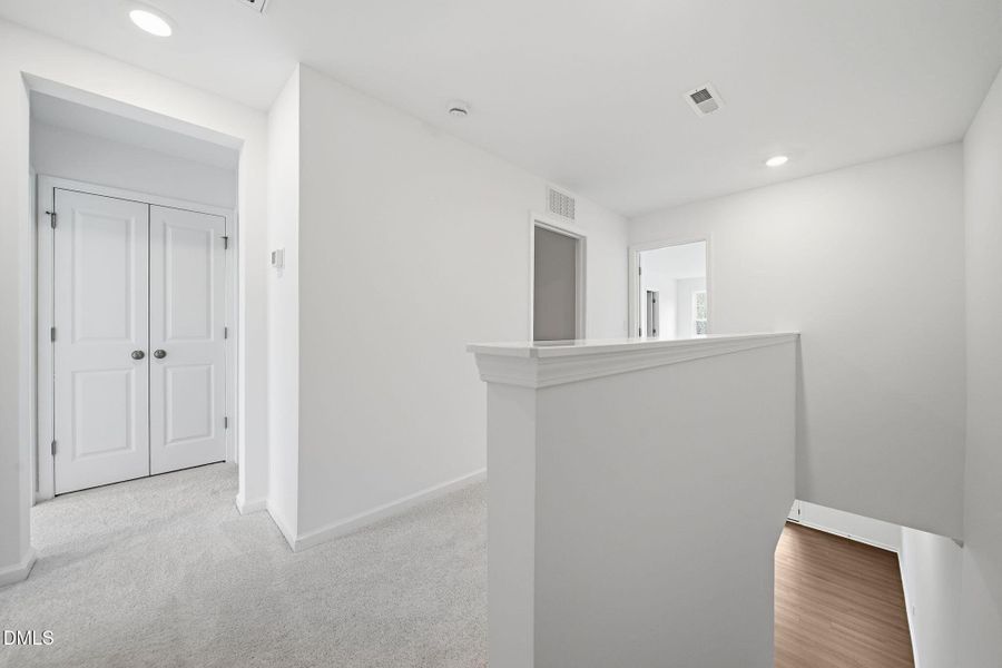 SUN_Everlee_Pic_CarsonII_QMI_258_Hall_1o