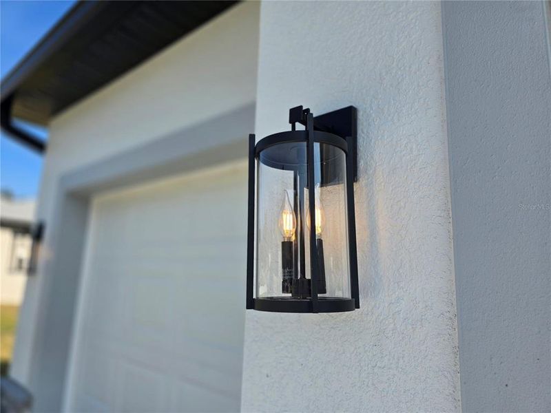 Close-up of interior finishes inside a home in , Homosassa (Image 51).